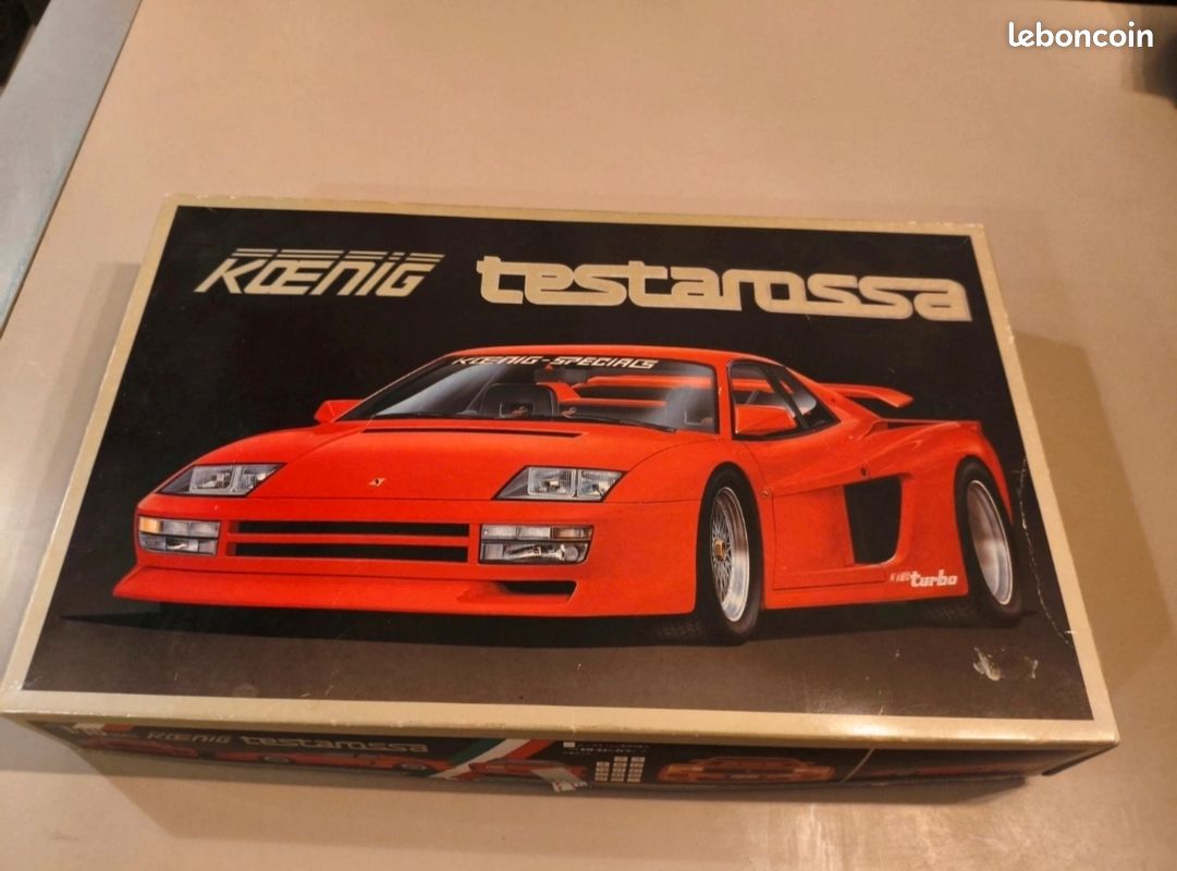 Maquette Ferrari Testarossa Italeri 1:16 et 1:12 (D'occasion) à
