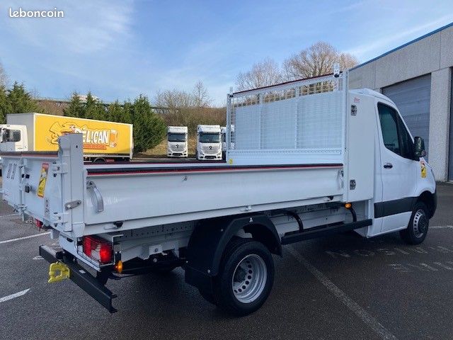 SPRINTER CHASSIS BENNE ET COFFRE EN 190CH / 3t500 (image 2)