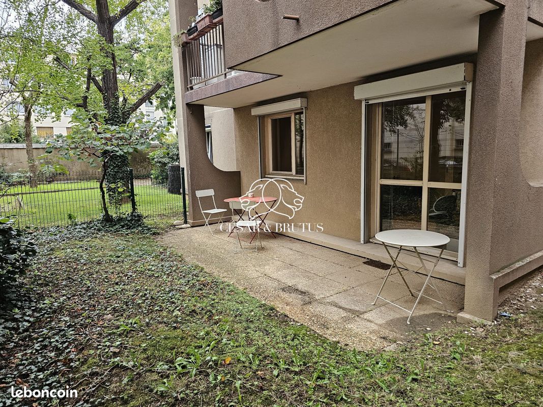 Appartement 3 pièces 64 m² · à Lyon · 64 m² · 220 000 €