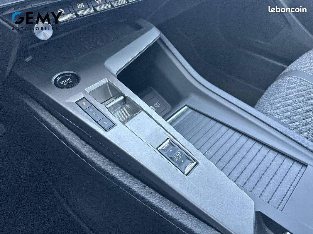 PEUGEOT 308 Plug-in Hybrid 195 ch e-DCS7 Allure (image 15)