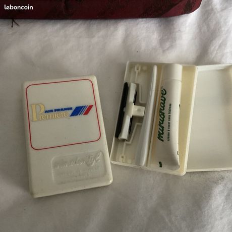elfbar nachfüll pod läuft aus Prendre l'avion avec une cigarette électronique main image 0