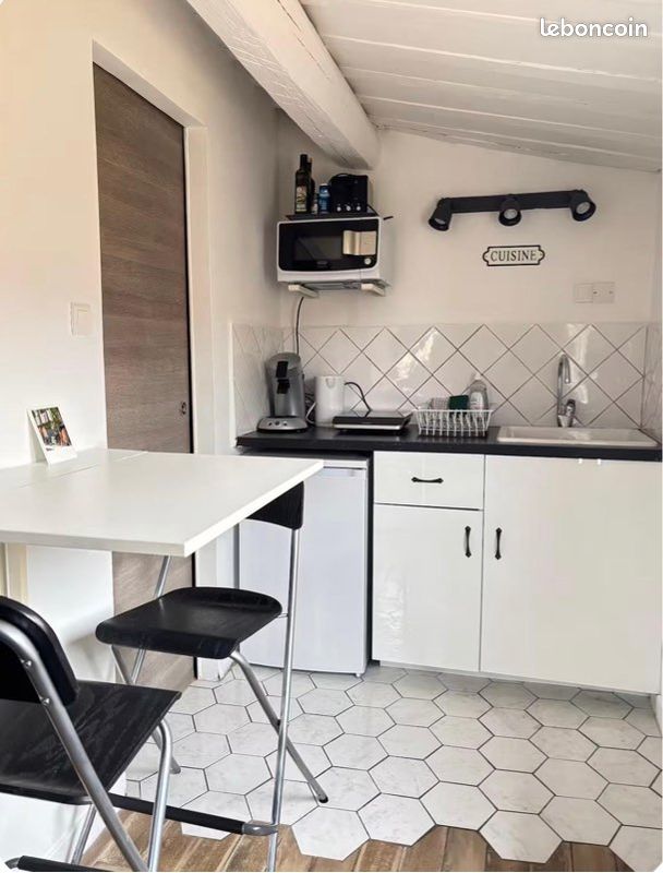 Appartement 1 pièce 16 m² · à Aix-en-Provence · 16 m² · 135 000 €