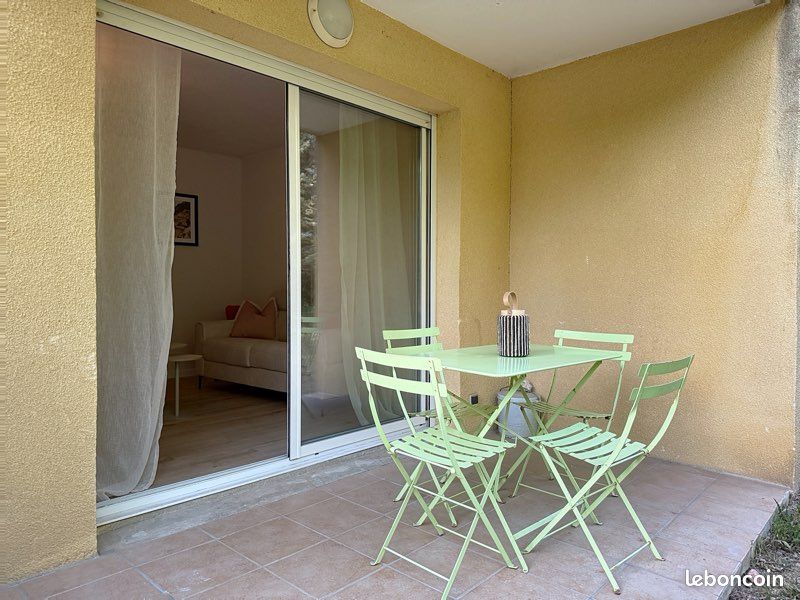 Appartement 2 pièces 45 m² · à Fuveau · 45 m² · 1 050 €/mois