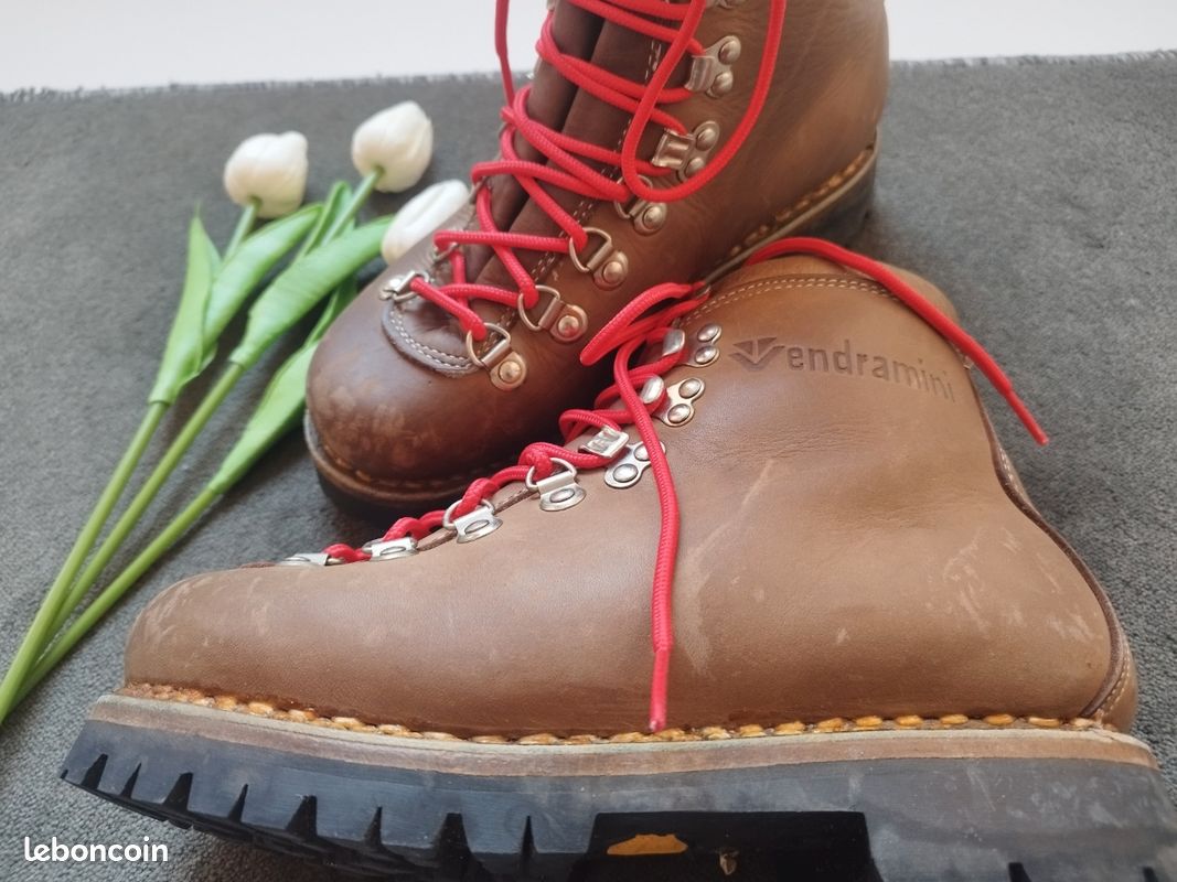 Chaussures de marche et de randonnée pour hommes - Vintage - France