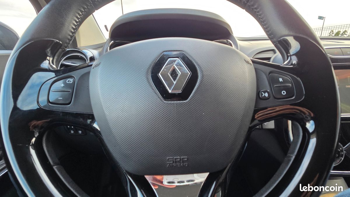 RENAULT CAPTUR 1.2 120CH INTENS BVA - CAMERA DE RECUL - CLIM AUTO - REGULATEUR DE VITESSE - PACK FAMILy (image 27)