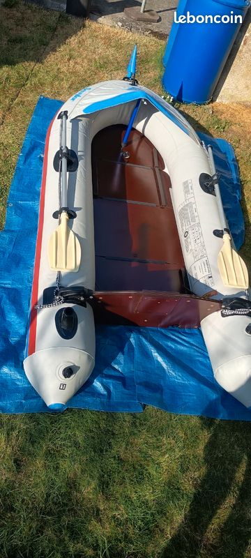 Bateau gonflable SEVYLOR T68 en super état (image 3)
