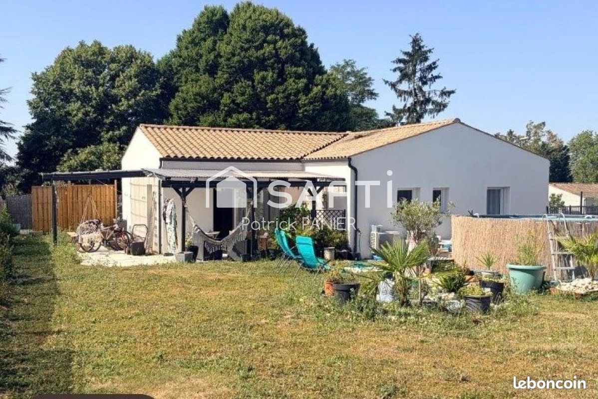 Maison 4 pièces 89 m² · à Asnières-la-Giraud · 89 m² · 195 000 €