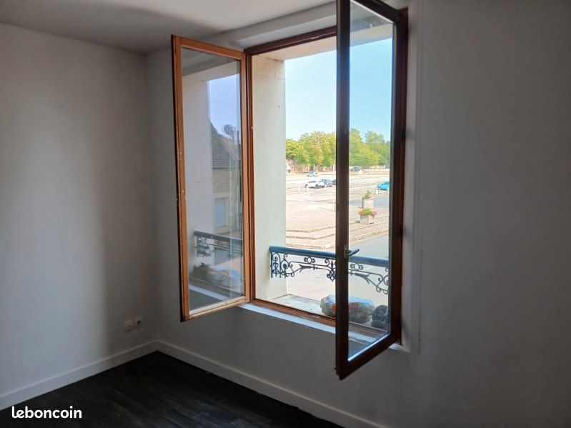 Appartement 1 pièce 17 m² · à Saint-Pierre-en-Auge · 17 m² · 220 €