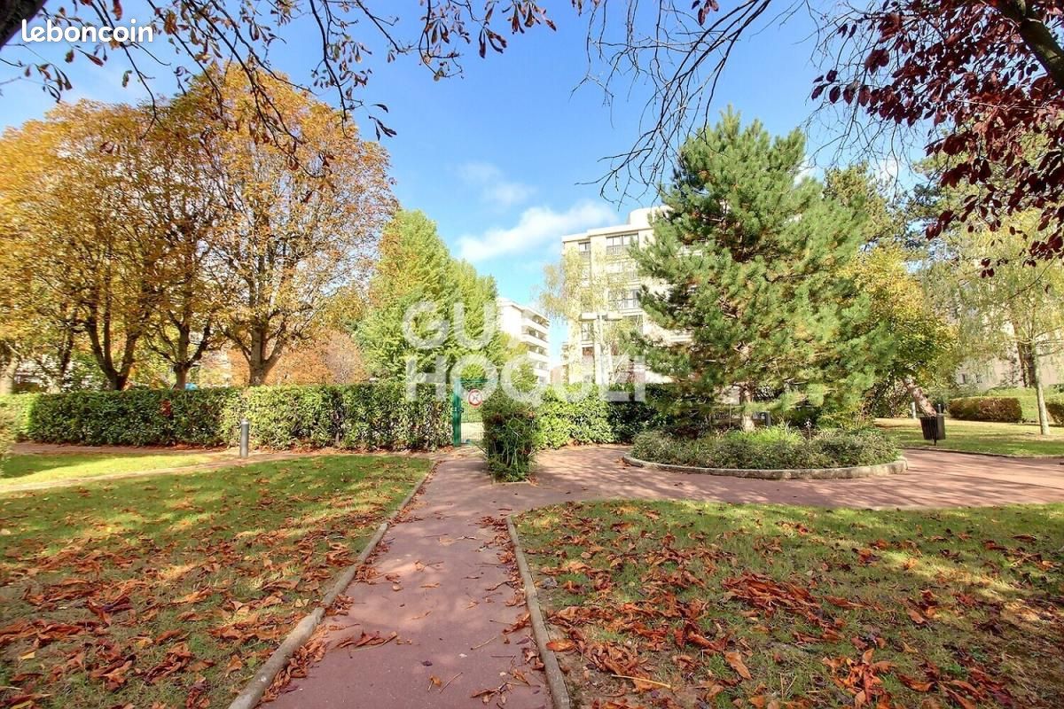 Appartement 4 pièces 81 m² · à Rueil-Malmaison · 81 m² · 470 000 €