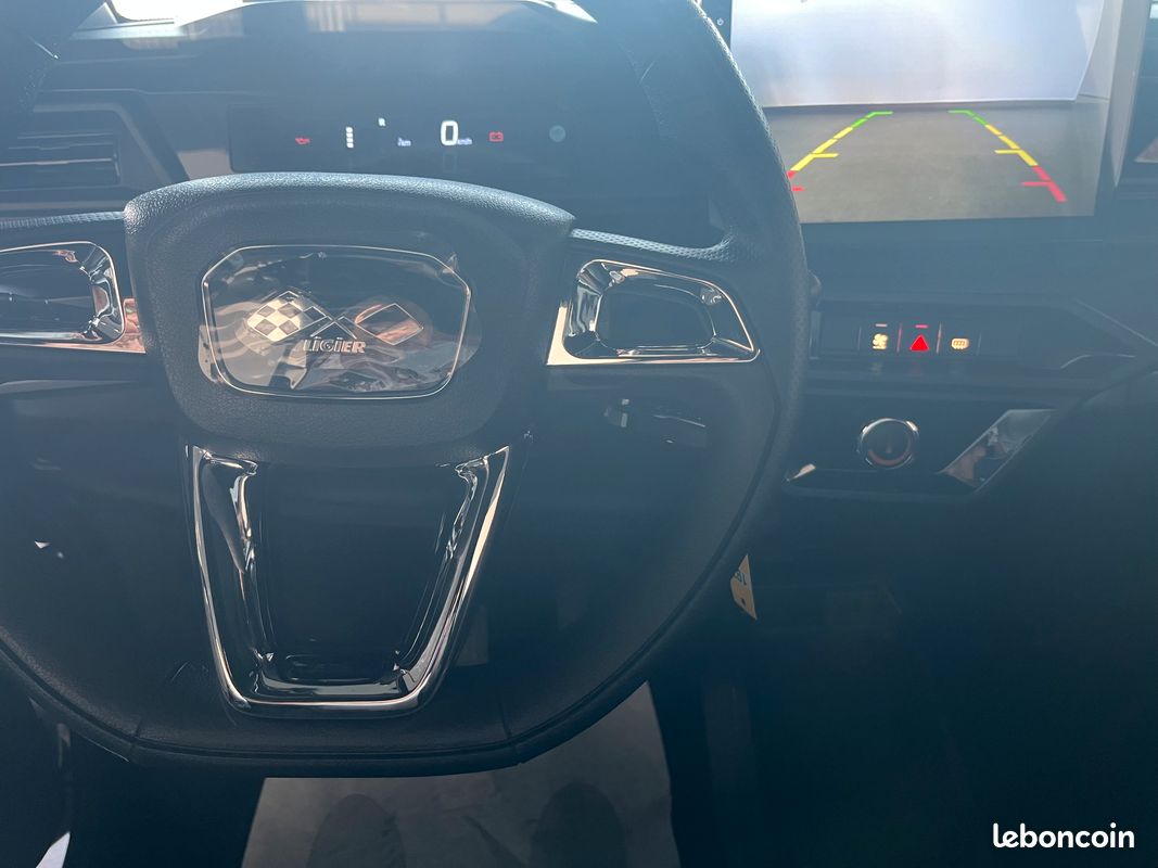 OFFRE EXCEPTIONNELLE : Voiture sans permis nouvelle ligier js50 - revo d+ blanche avec direction assistee et carplay - 15990 (image 5)