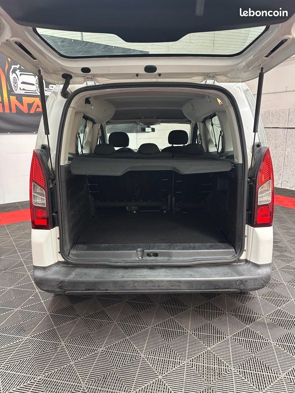 Peugeot partner - 1.6hdi 115 - 5 places - 2014 - 149 000km (image 9)