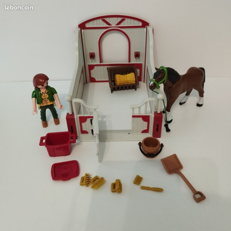 Playmobil 5108 - Cheval et palefrenière (image 4)