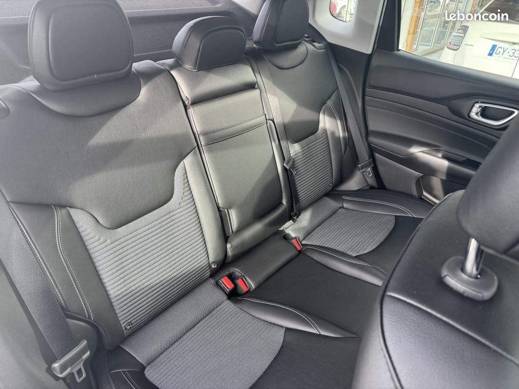 Jeep Compass E-HYBRID 130 CH LIMITED 4X2 (image 12)