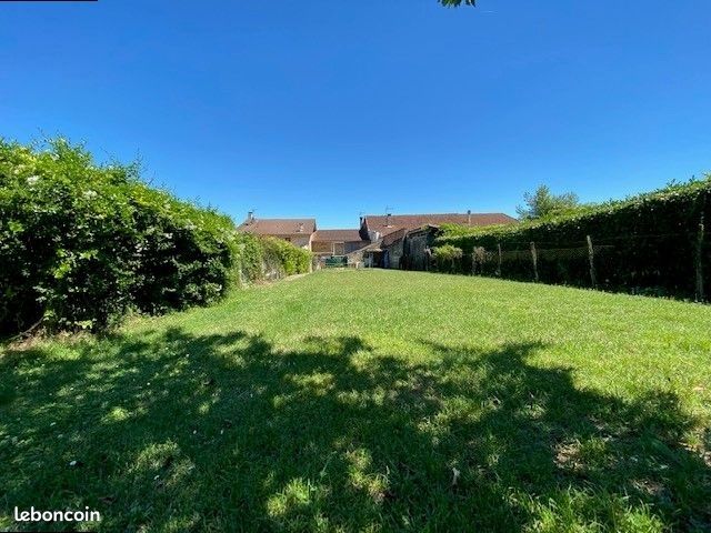 Maison 3 pièces 82 m² · à Seissan · 82 m² · 68 000 €