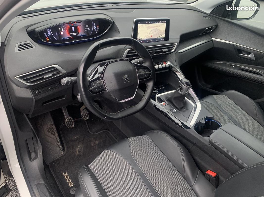 PEUGEOT 3008 1.5 BlueHDi 130 CH Allure - GARANTIE 6 MOIS (image 9)