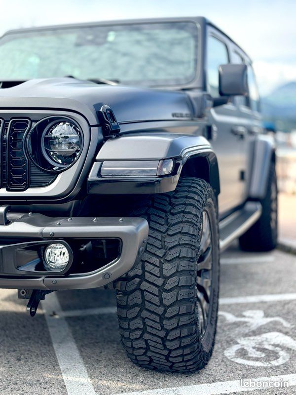 Modèle Réduit De Jeep Tout-terrain Konica Noire - D'occasion - Échelle Indéterminée