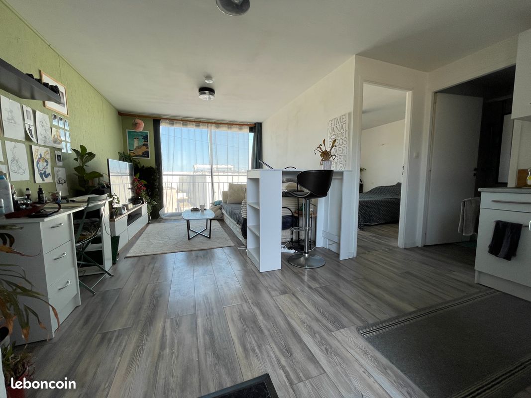 Appartement 2 pièces 33 m² · à Melesse · 33 m² · 570 €
