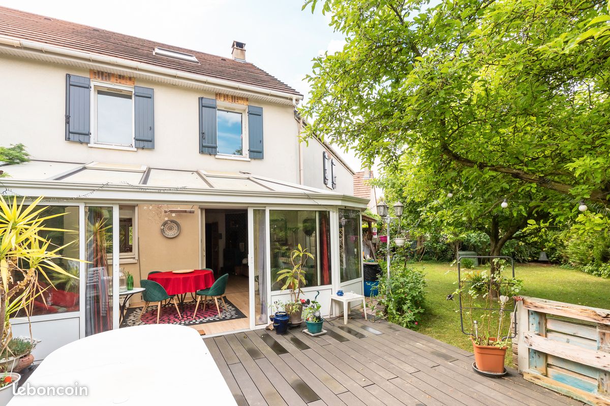 Maison 6 pièces 150 m² · à Rungis · 150 m² · 615 000 €