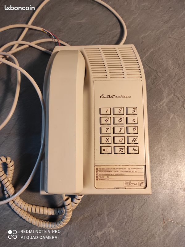 Téléphone à touches (image 1)
