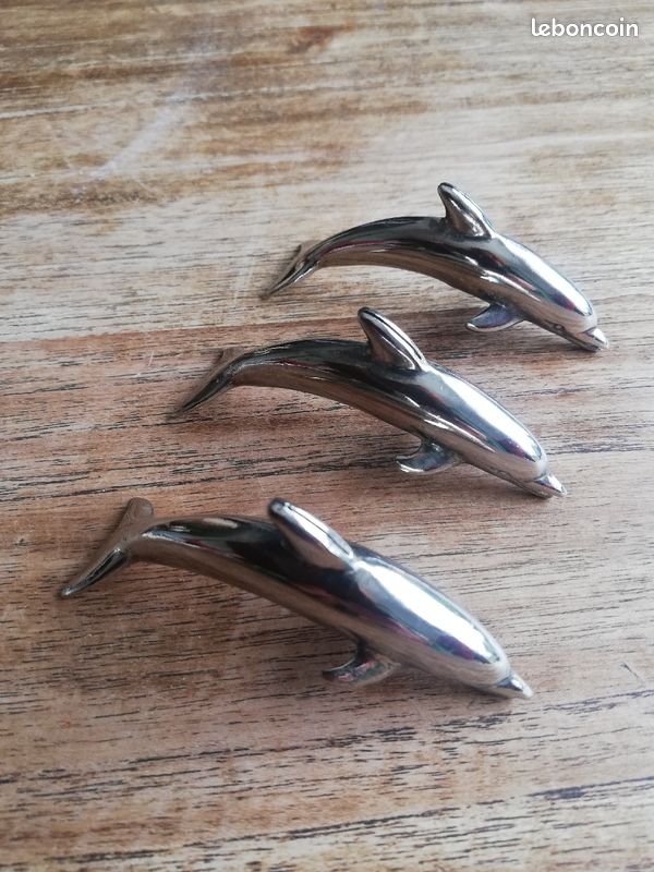 Lot de trois dauphins marque-place métal argenté (image 8)