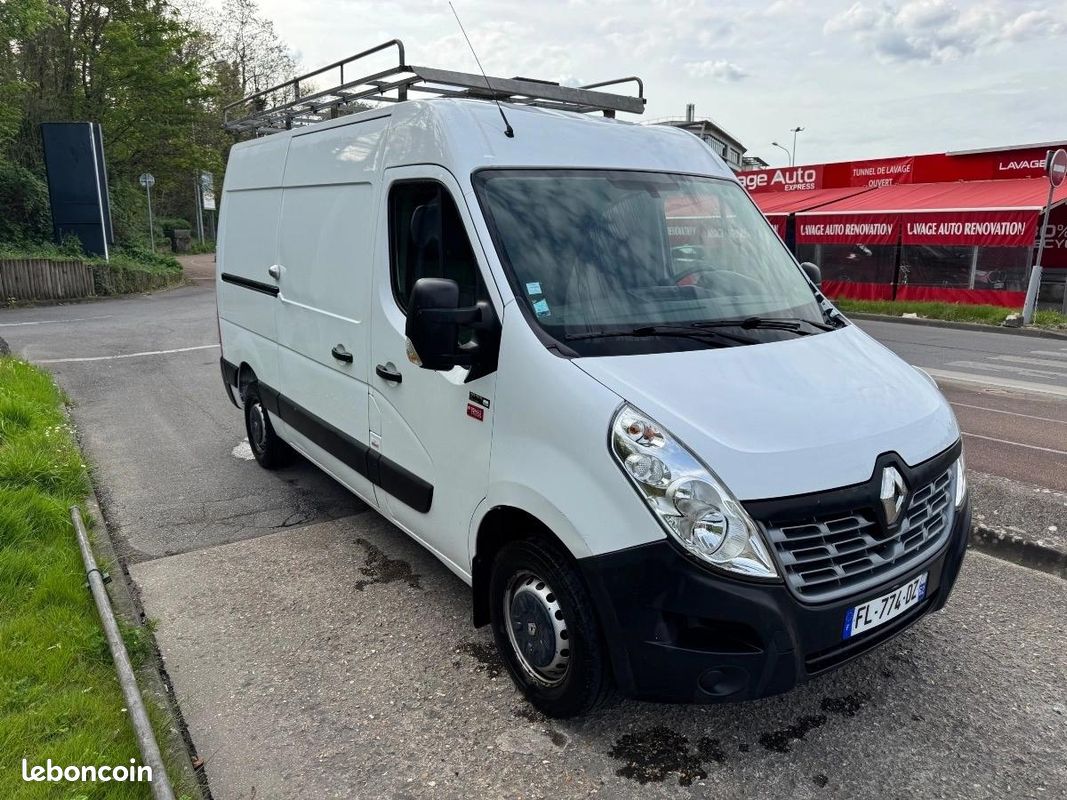 Renault Master Vu FOURGON 2.3 DCI 130 33 L2H2 CONFORT 10490 TTC(8741 HT) (image 2)