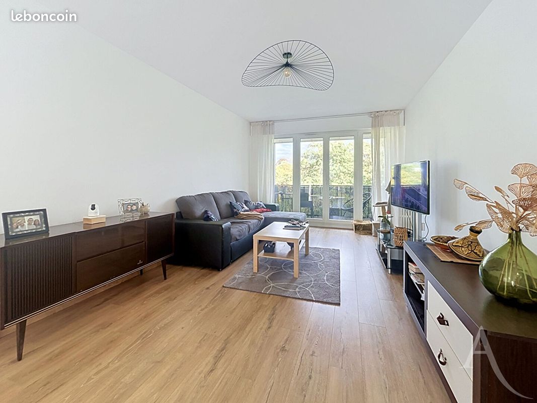 Appartement 5 pièces 90 m² · à Longeville-lès-Metz · 90 m² · 235 000 €
