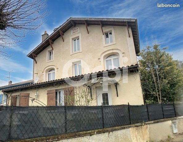 Maison 6 pièces 151 m²
