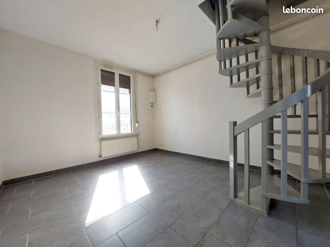 Appartement 2 pièces 45 m² · à Elbeuf · 45 m² · 505 €