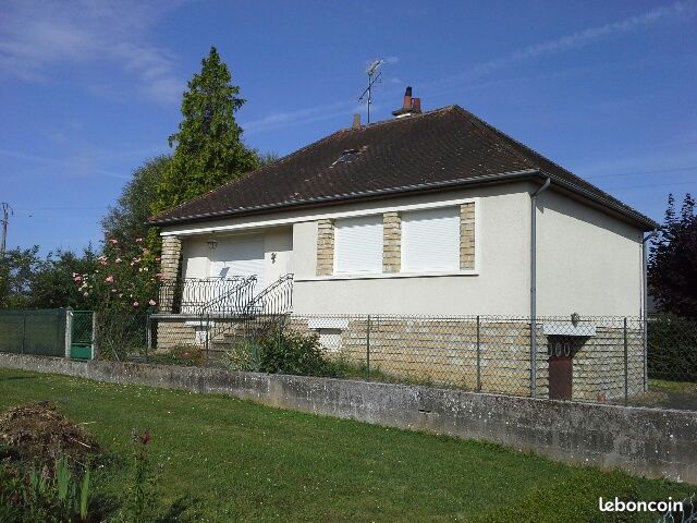 Maison 4 pièces 65 m² · à Vatan · 65 m² · 600 €
