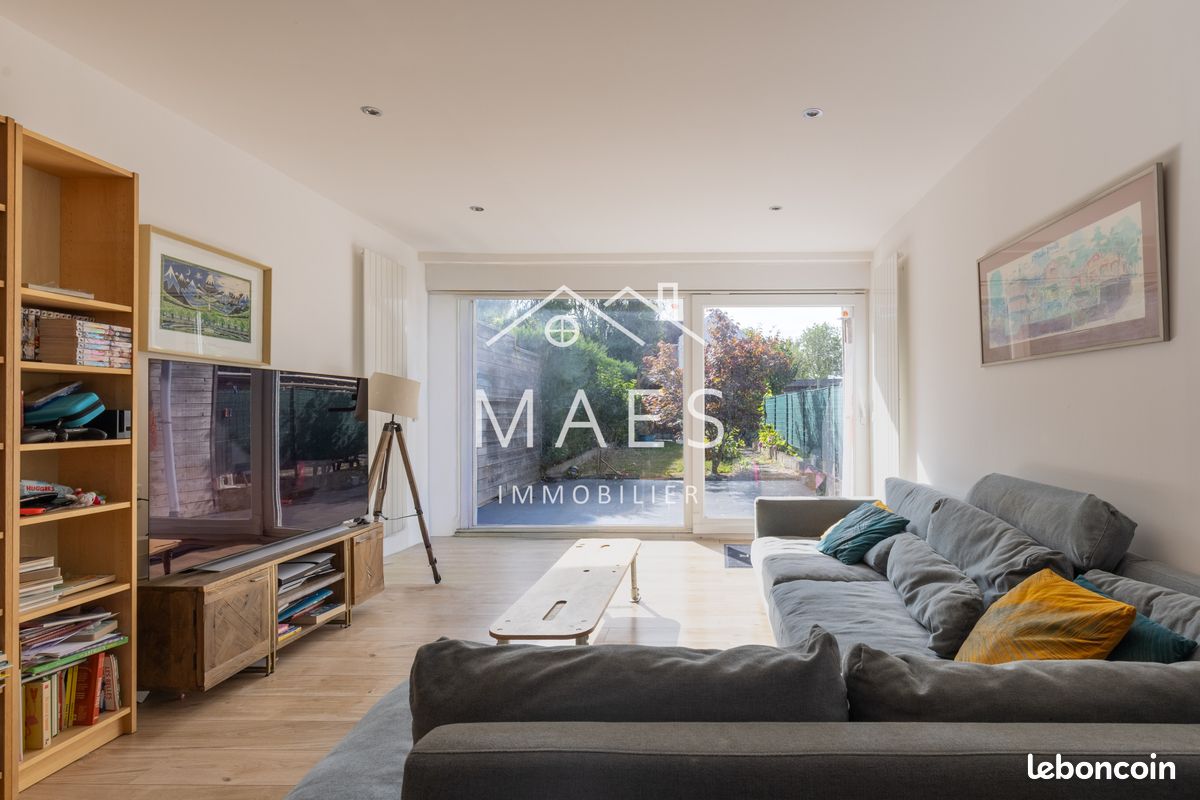Maison 5 pièces 110 m² · à Wambrechies · 110 m² · 350 000 €