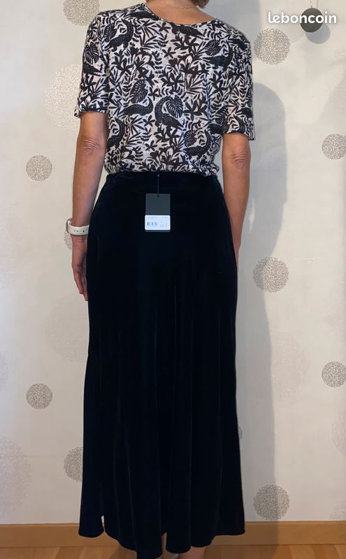 Jupe En Soie THE KOOPLES – Marine/noir – Taille 36 – Très Bon état