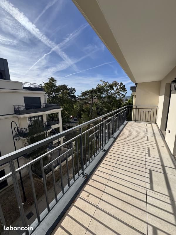 Appartement 4 pièces 90 m² · à Saint-Leu-la-Forêt · 90 m² · 425 000 €