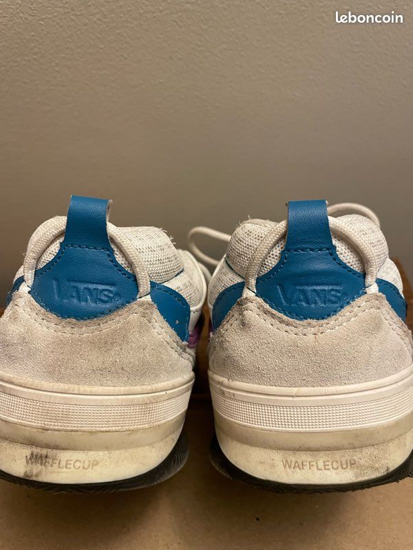 Chaussures baskets Vans pointure 42 (image 2)