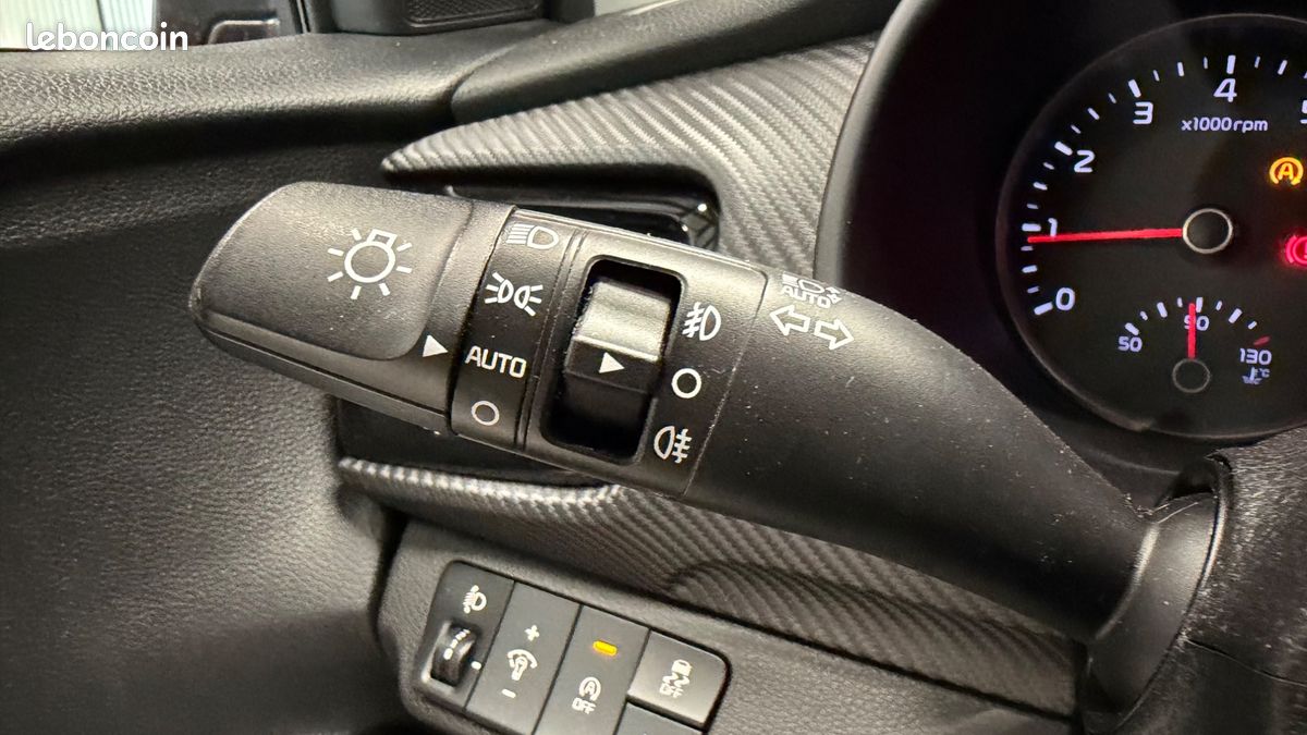 Kia stonic 1.0 t-gdi 120 mhev hybrid active (image 27)