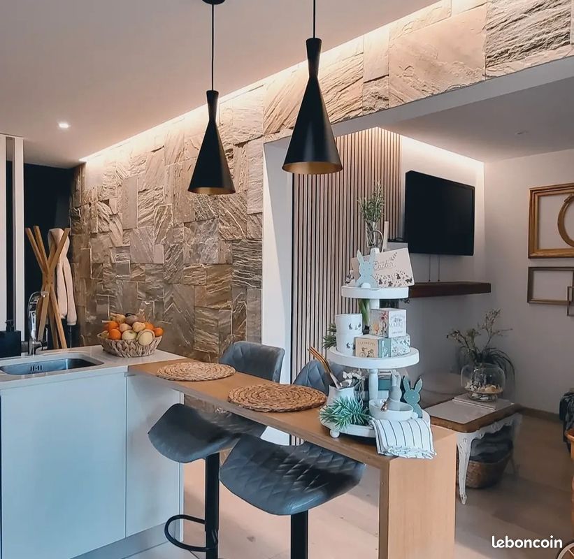 Appartement 4 pièces 64 m² · à Vénissieux · 64 m² · 185 000 €