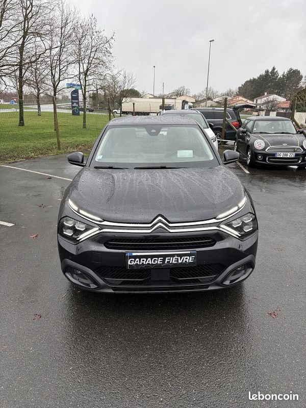 Citroën C4 1.5 BLUEHDI 16V - 130 S&S BV EAT8 SHINE (image 2)