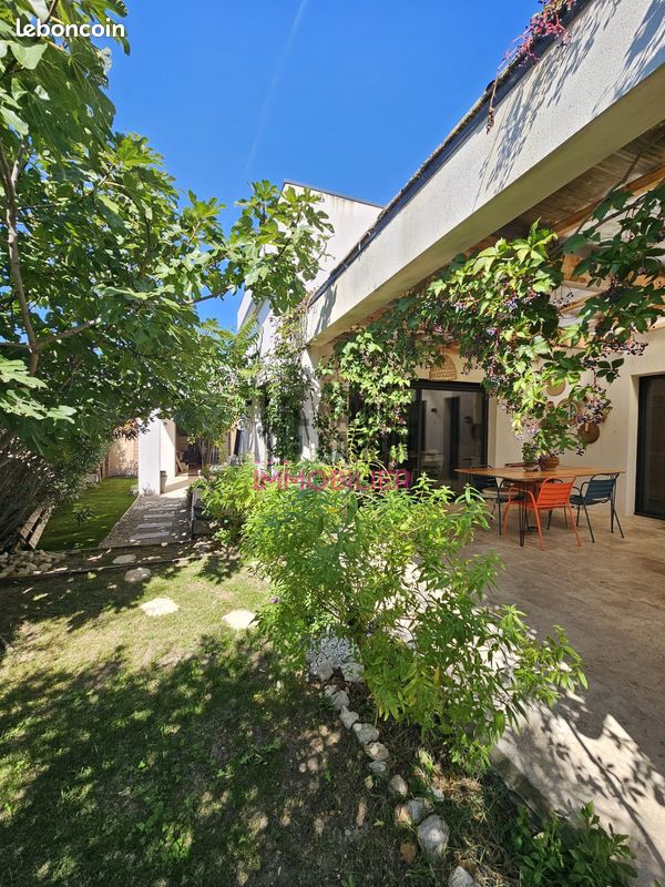 Maison 4 pièces 130 m² · à Avignon · 130 m² · 366 000 €