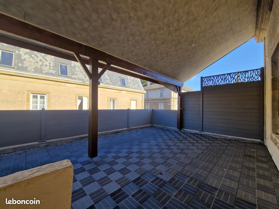 Appartement 4 pièces 151 m² · à Autun · 151 m² · 750 €/mois