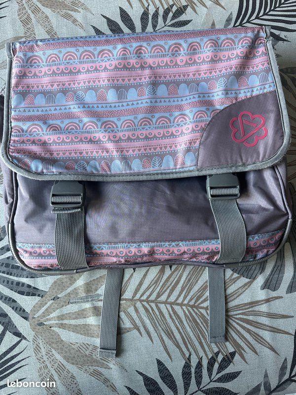 Cartable (image 1)