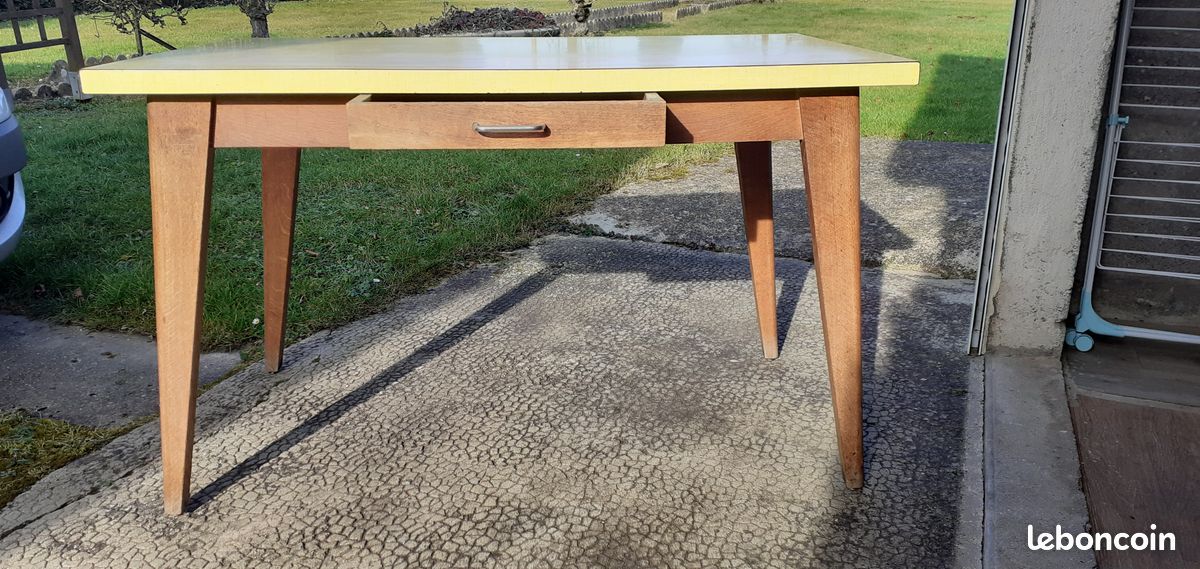Table en formica vintage (image 2)