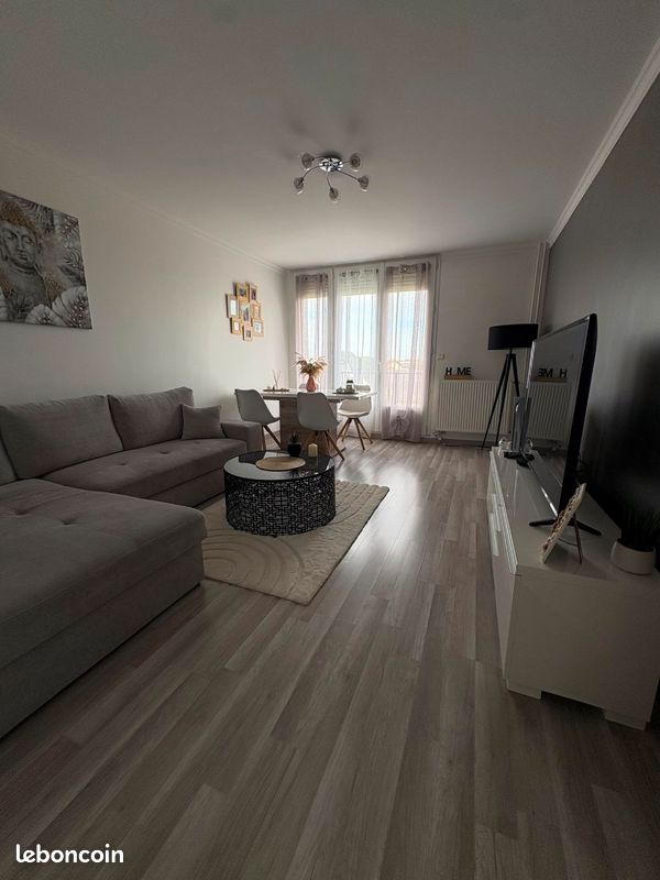 Appartement 3 pièces 68 m² · à Saint-Pierre-des-Corps · 68 m² · 136 000 €