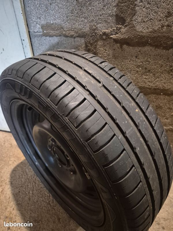 4 pneus 195 55 R16 (image 3)