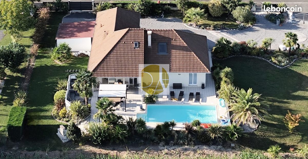 Maison 6 pièces 150 m² · à Montardon · 150 m² · 472 000 €