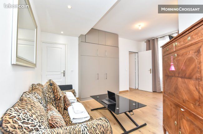 Appartement 2 pièces 42 m² · à Paris · 42 m² · 2 750 €