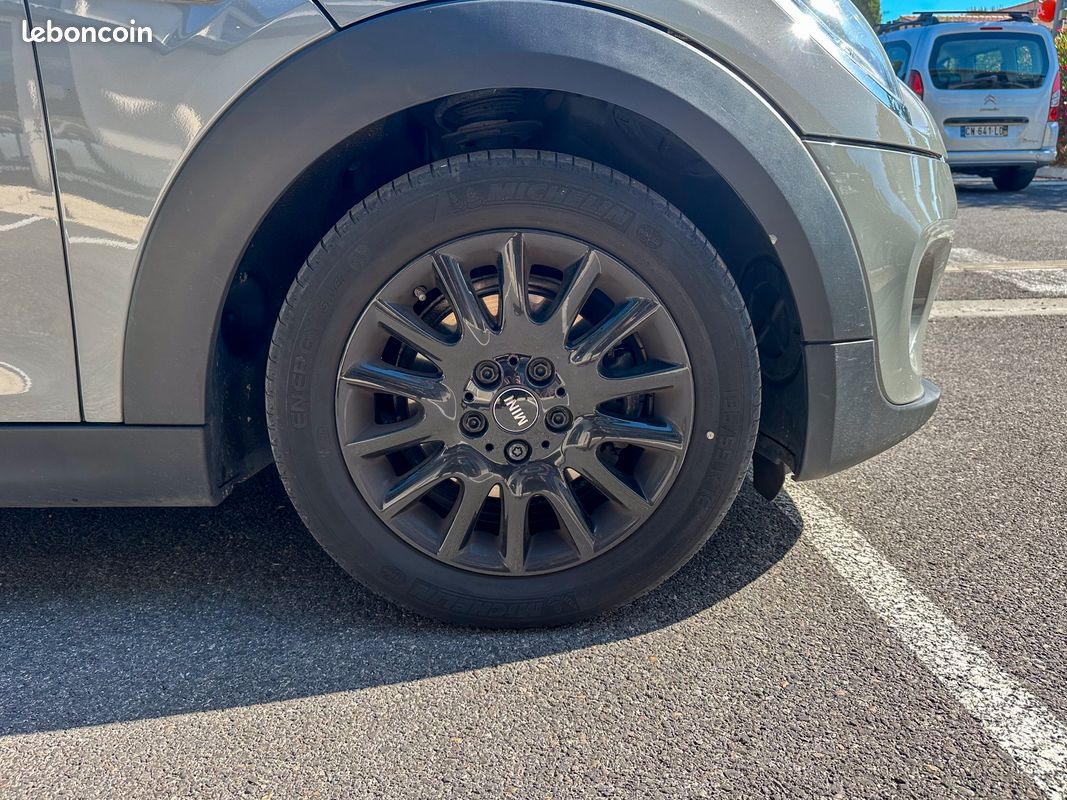 MINI MINI ONE 5 PORTES SHOREDITCH - 1.2L 102CH - TOIT OUVRANT - RADAR ARRIERE - CLIm (image 21)
