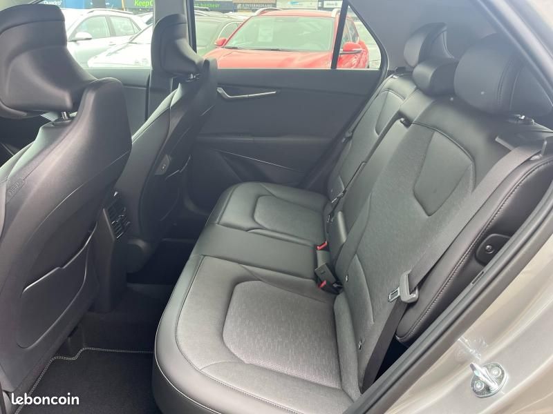 Kia Niro 1.6 GDi 129ch HEV Premium DCT6 (image 11)