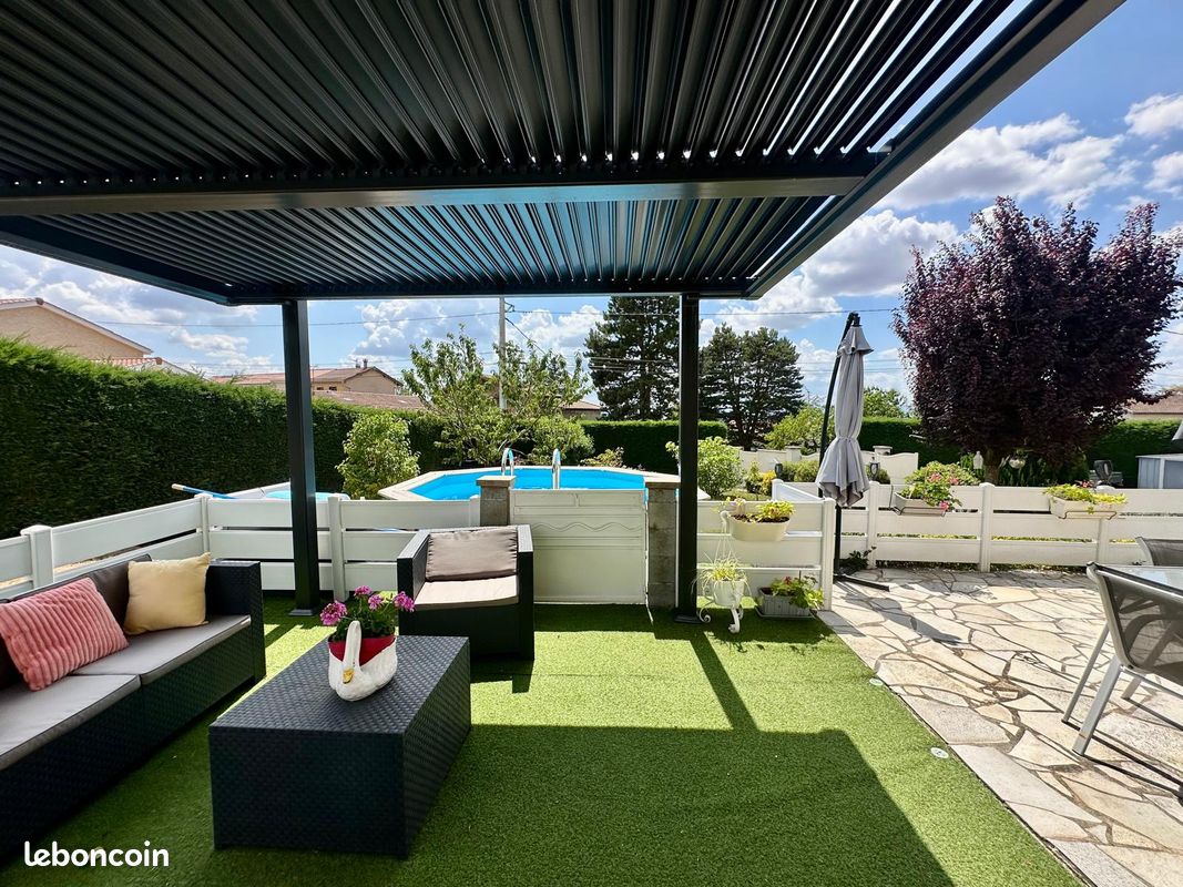 Maison 7 pièces 120 m² · à Aveizieux · 120 m² · 380 000 €
