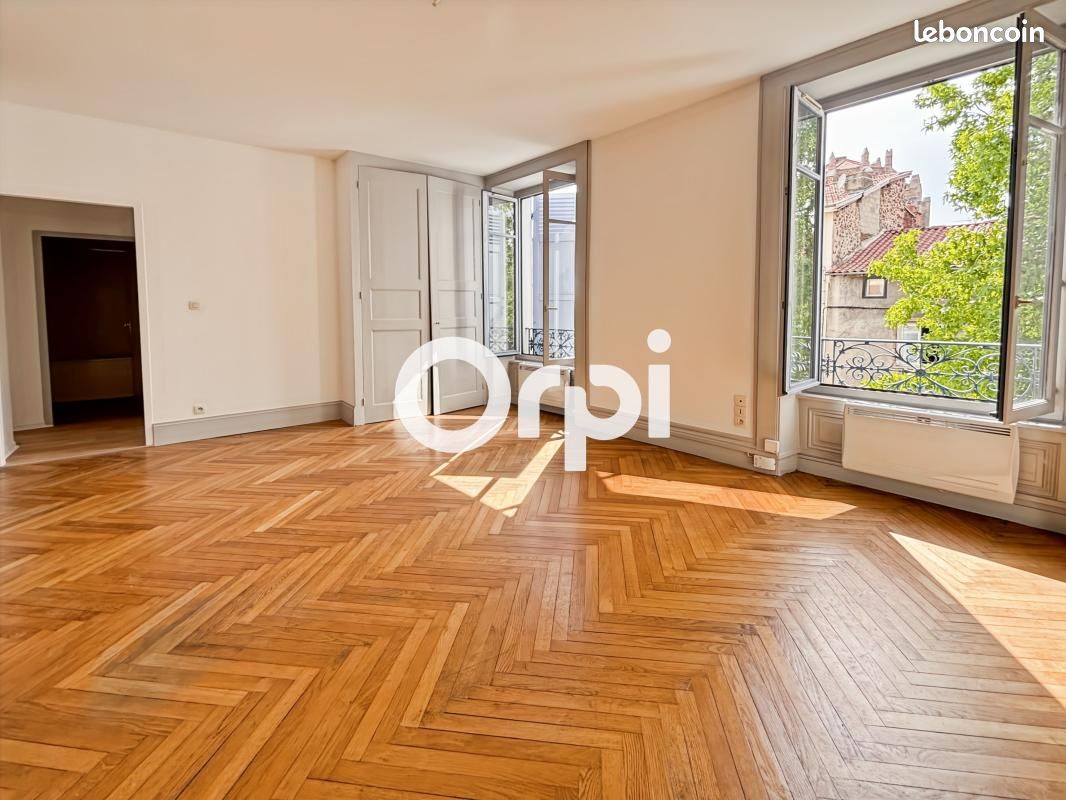 Appartement 3 pièces 63 m² · à Saint-Symphorien-sur-Coise · 63 m² · 580 €