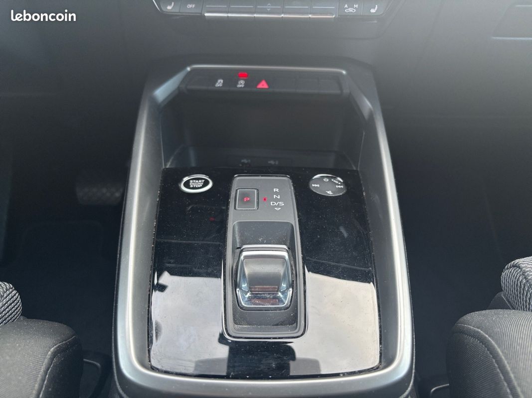AUDI A3 SPORTBACK 35 TDI 150 S tronic 7 S Line (image 15)