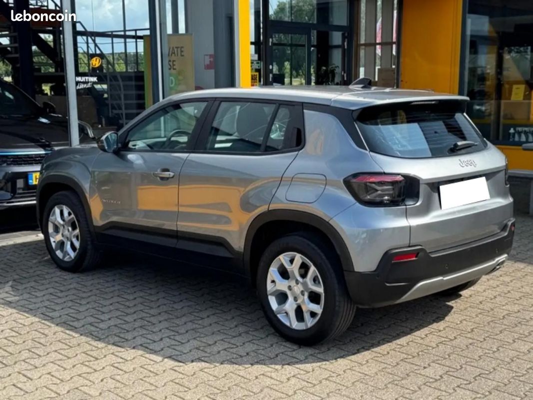 JEEP AVENGER 1.2 Turbo T3 100 Altitude (image 2)